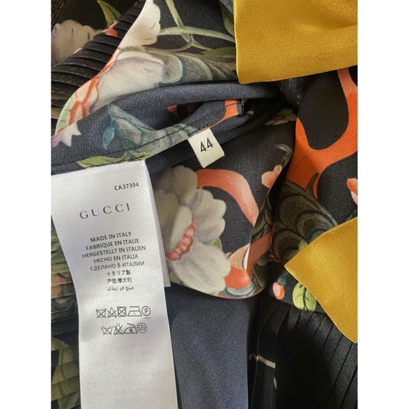 Gucci Silk dragon/ floral silk dress w yellow bows - Picture 6 of 7